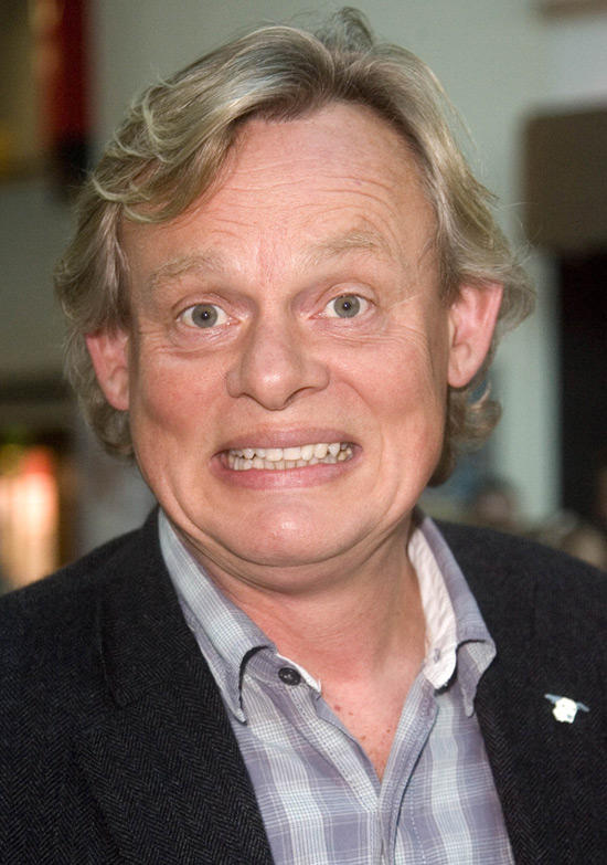 Martin Clunes - Birthdays 24 No...