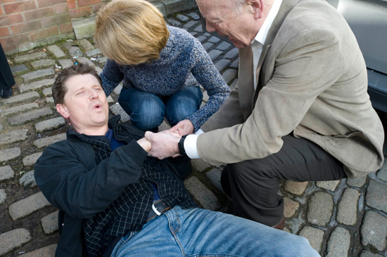 Corrie: 7049: 2009-04-08
