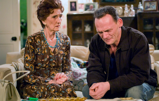 EastEnders: 3781: 2009-05-01