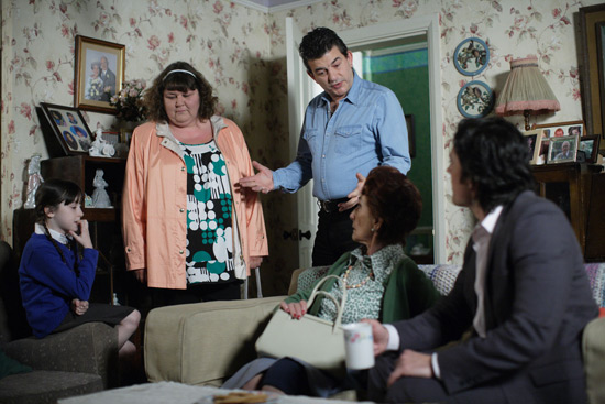 EastEnders: 3792: 2009-05-21