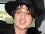 Pete Doherty arriving at Tegel Airport for a music festival over the weekend. Berlin, Germany.