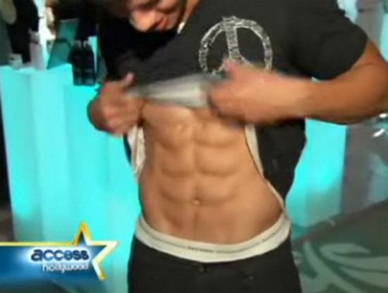Taylor Lautner's abs