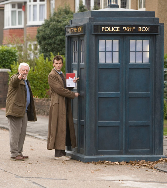 Bernard Cribbins, David Tennant and the Tardis