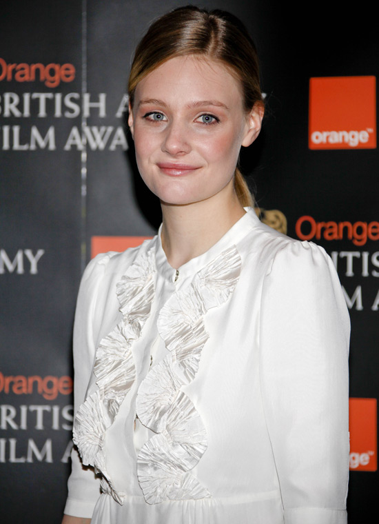 Romola Garai - Star Snaps - Dig...