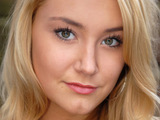 Melissa Walton as Loretta Jones