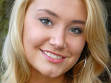 Melissa Walton as Loretta Jones