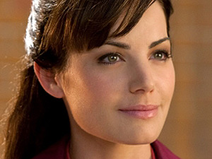 Smallville - Erica Durance as L...