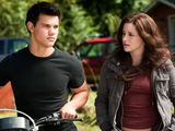Twilight Saga: Eclipse - Bella and Jacob