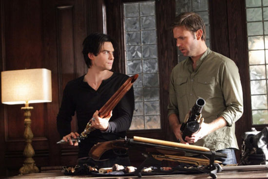 The Vampire Diaries: S02E07: Masquerade