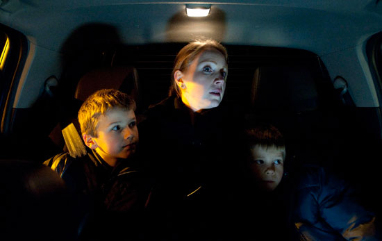 Claire and the boys leave Coronation Street