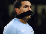 odd_carlos_tevez_snood.jpg