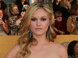 Julia Stiles