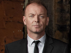 Hugo Spear as Warren Bettany in 'Bedlam'
