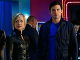 Smallville S10E15 'Fortune': Chloe and Clark