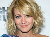 Meredith Hagner - ustv_meredith_hagner