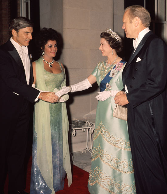 John Warner and Liz Taylor meet the Queen