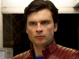Smallville S10E18 'Booster': Clark Kent