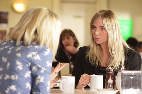 At Joanna's cafe Ronnie tells Roxy she will come home because it is clear that Roxy needs her.