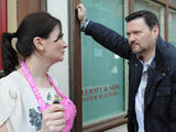 Anna invites Owen to the cinema with her and Faye
