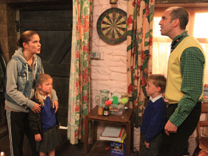 Rachel barges into the Dingles and accuses Samson of bullying