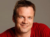Sandy Winton (Michael Williams)