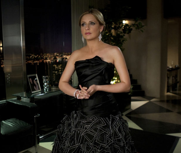 Sarah Michelle Gellar as Bridget Kelly/Siobhan Martin