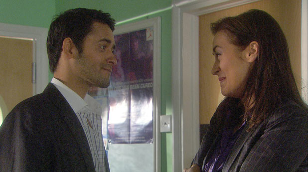 Kevin Tyler (Simon Rivers) supports Zara Carmichael (Elisabeth Dermot Walsh). 