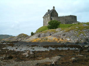 Duntrune Castle 