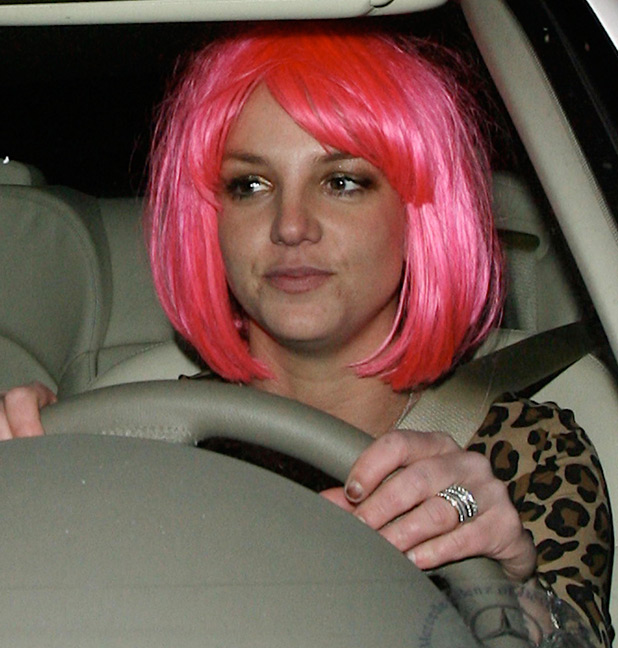 Celebrities With Pink Hair