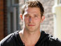 Hollyoaks star teases Riley's return