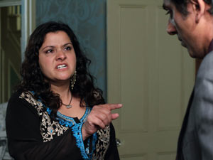 Zainab tells Yusef she hates him