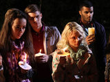 3206: Sinead, Ste and Leanne