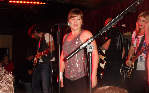 Kelly Clarkson's London fan gig