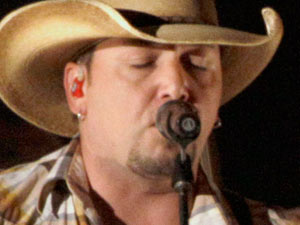 'Album of the Year' and 'Event of the Year' winner Jason Aldean performing his track 'Tattoos on This Town'.