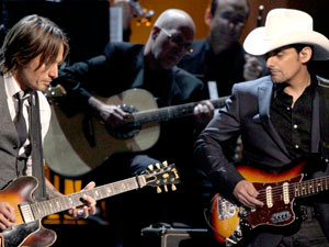 Brad Paisley is joined by Keith Urban for a tribute to Glen Campbell.