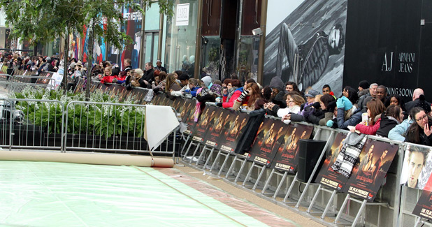 <em>Twilight</em> fans 