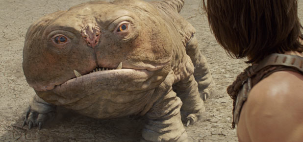 Woola, John Carter (Taylor Kitsch)