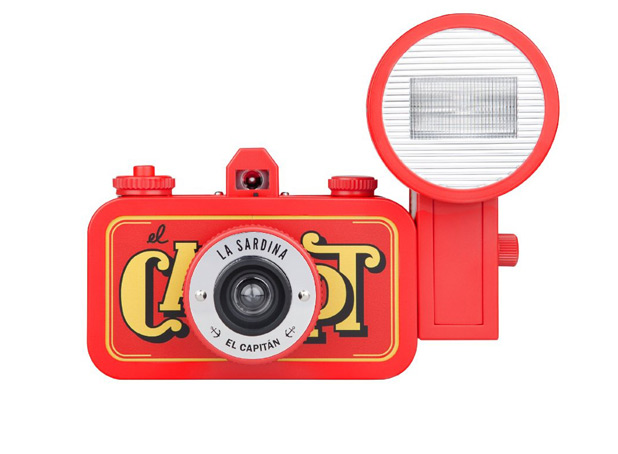 Lomography La Sardina Fischers Fritze 35mm camera