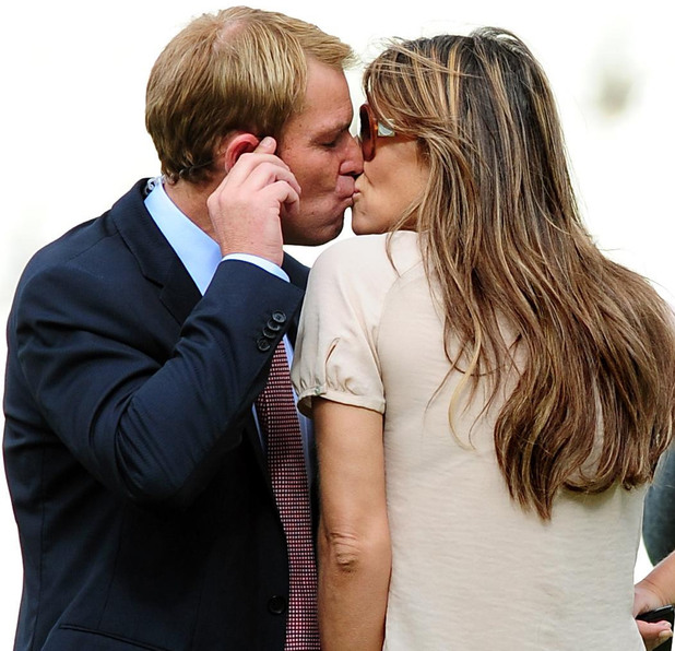 Elizabeth Hurley, Shane Warne