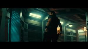 'Lock-Out' featurette: Guy Pearce enters space prison