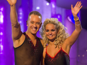 Jennifer and Dan leave the show.