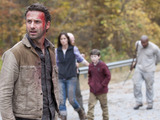 The Walking Dead S02E13: 'Beside the Dying Fire'