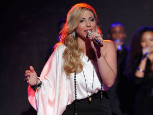 American Idol Season 11 - The Top 8 Perform - Elise Testone