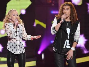 American Idol Season 11 - The Top 8 Perform - Hollie Cavanagh and DeAndre Brackensick