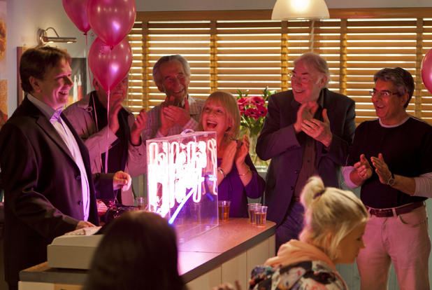 EastEnders: 4410: 2012-04-16