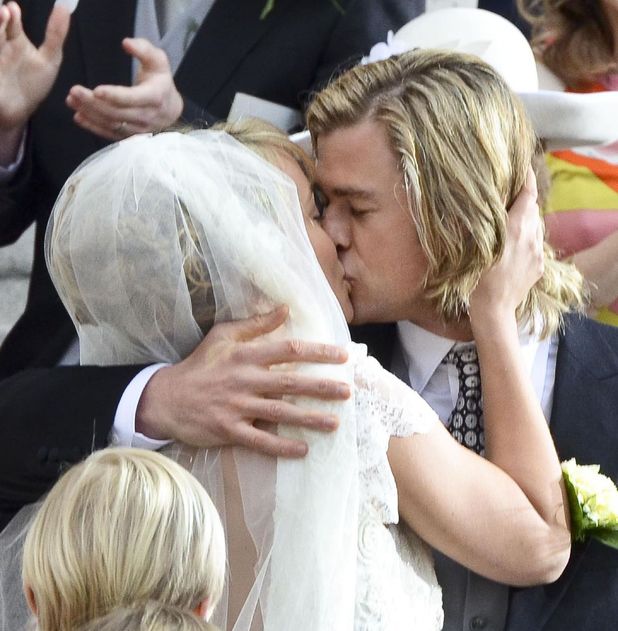 Chris Hemsworth & Olivia Wilde on the Rush set
