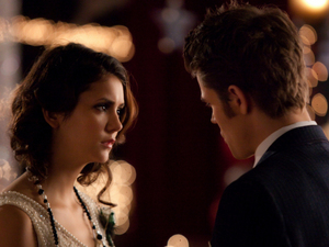 The Vampire Diaries s03e20: 'Do Not Go Gentle'