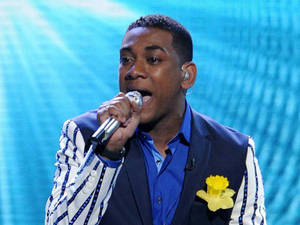 American Idol season 11 top 5 - Joshua Ledet performs