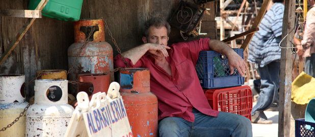 Mel Gibson in How I Spent My Summer Vacation