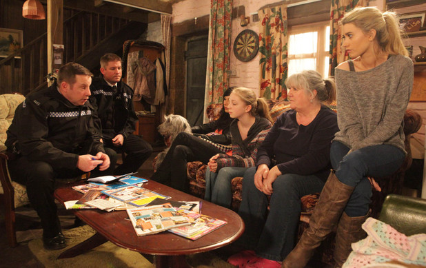 The police interview the Dingles